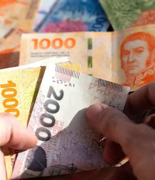 Paradoja: mientras explota el uso de billeteras y pago QR, un negocio con efectivo crece al 115% anual.