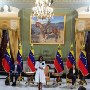 Luz verde a negocios y transacciones financieras entre Venezuela y EEUU; con algunas excepciones.