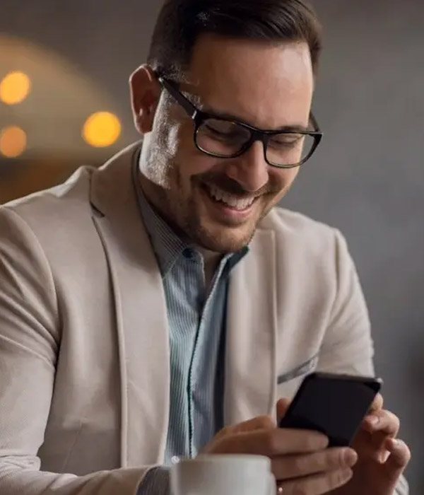 Brasil prohíbe USDT en PIX y empuja al Drex, las stablecoins baten récord, Adorni bajo lupa, la IA agita a la Fed y Globant y Mercado Libre en alerta.